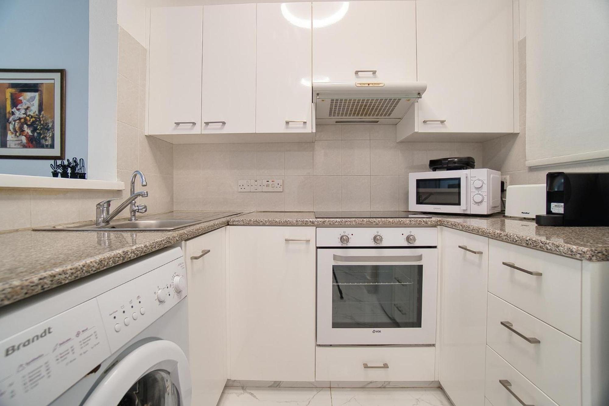 Paradise Gardens 1 C-003 Apartment Paphos Bagian luar foto